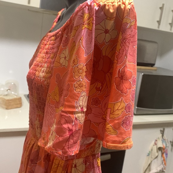 NWT paper heart Havana Floral,on/off shoulder ,wrap around skirt,sheered top S10 - Picture 5 of 11